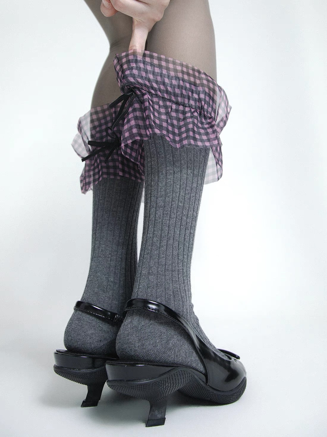 Checkered Lace-trimmed Sock