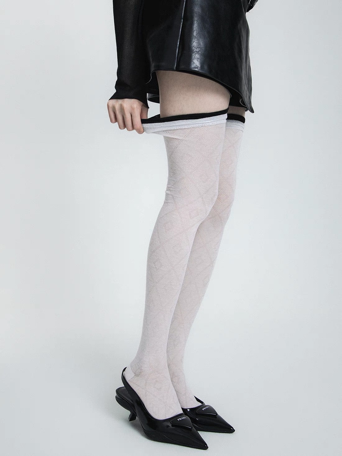 Diamond-shaped Subtle Pattern Long stocking