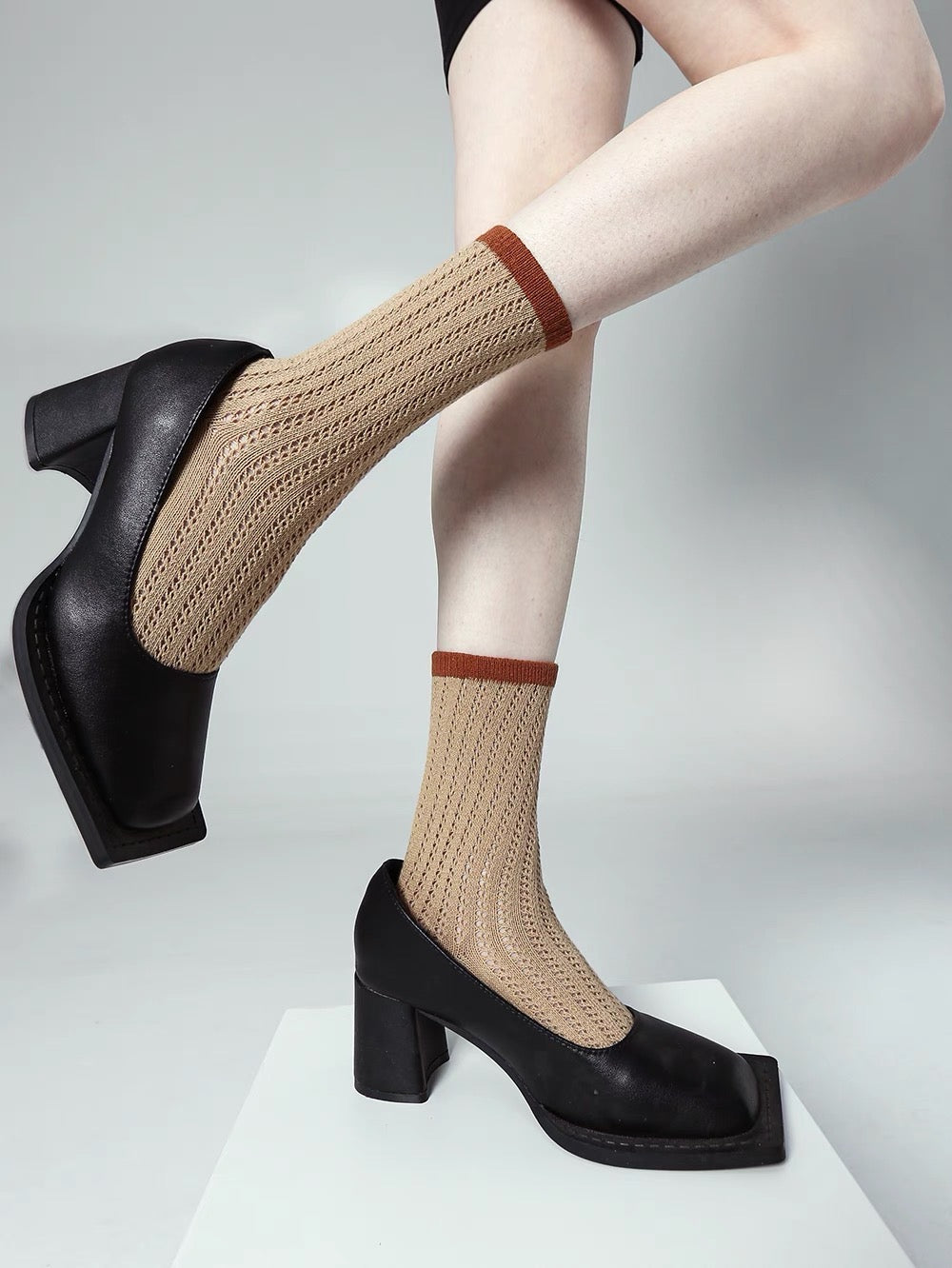 Minimalist-style Hollow-out Mesh Cotton Ankle Sock