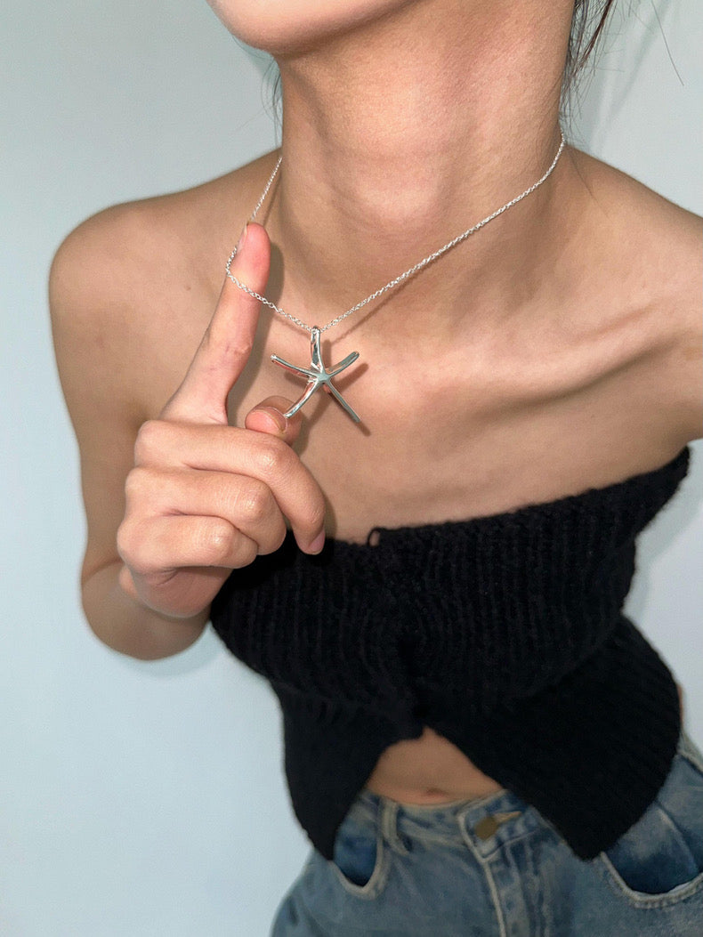 Summer Silver Starfish Pendant Necklace