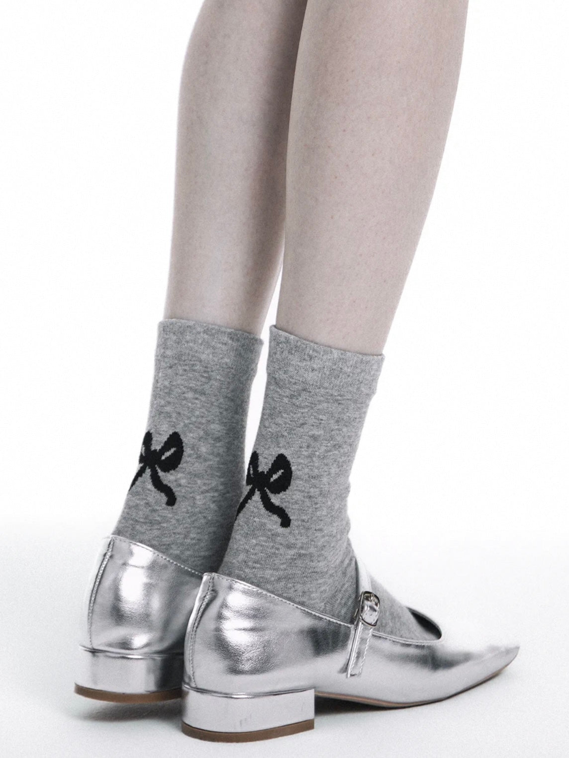 Sweet Bow Jacquard Sock