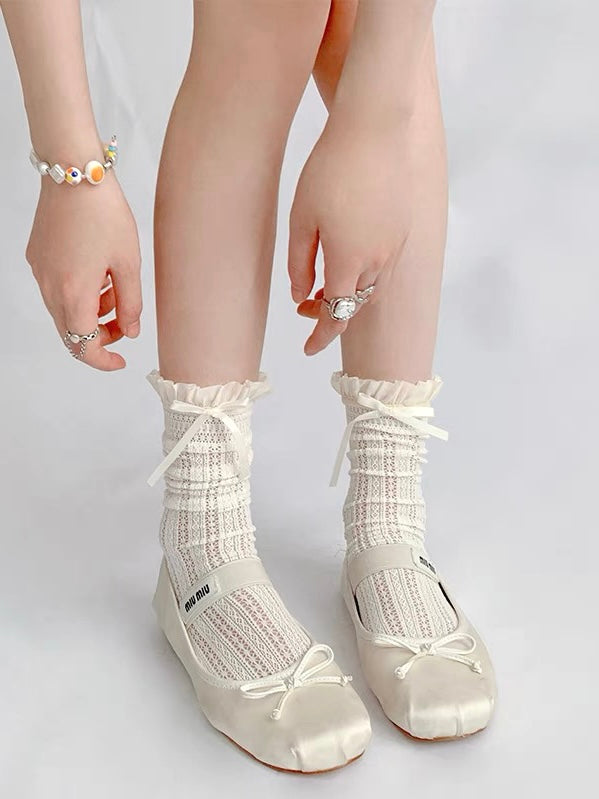 Vertical Striped Lace-trimmed Long Sock/ Crew Sock